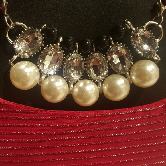 Red shimmery peplum top - Picture 3 of 3